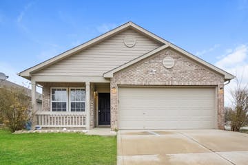 5605 Dollar Forge Dr Indianapolis, IN 46221